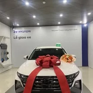 Bàn giao xe Hyundai cho khách hàng tại Nam Định
